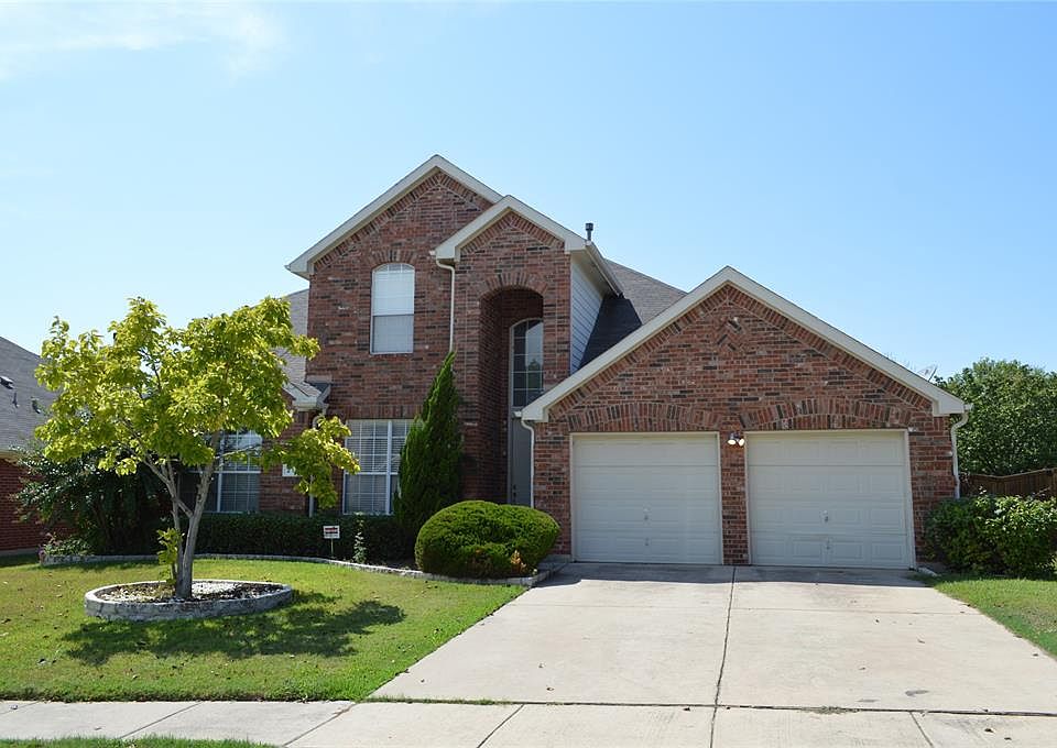 1st image of 214 Lairds Dr
