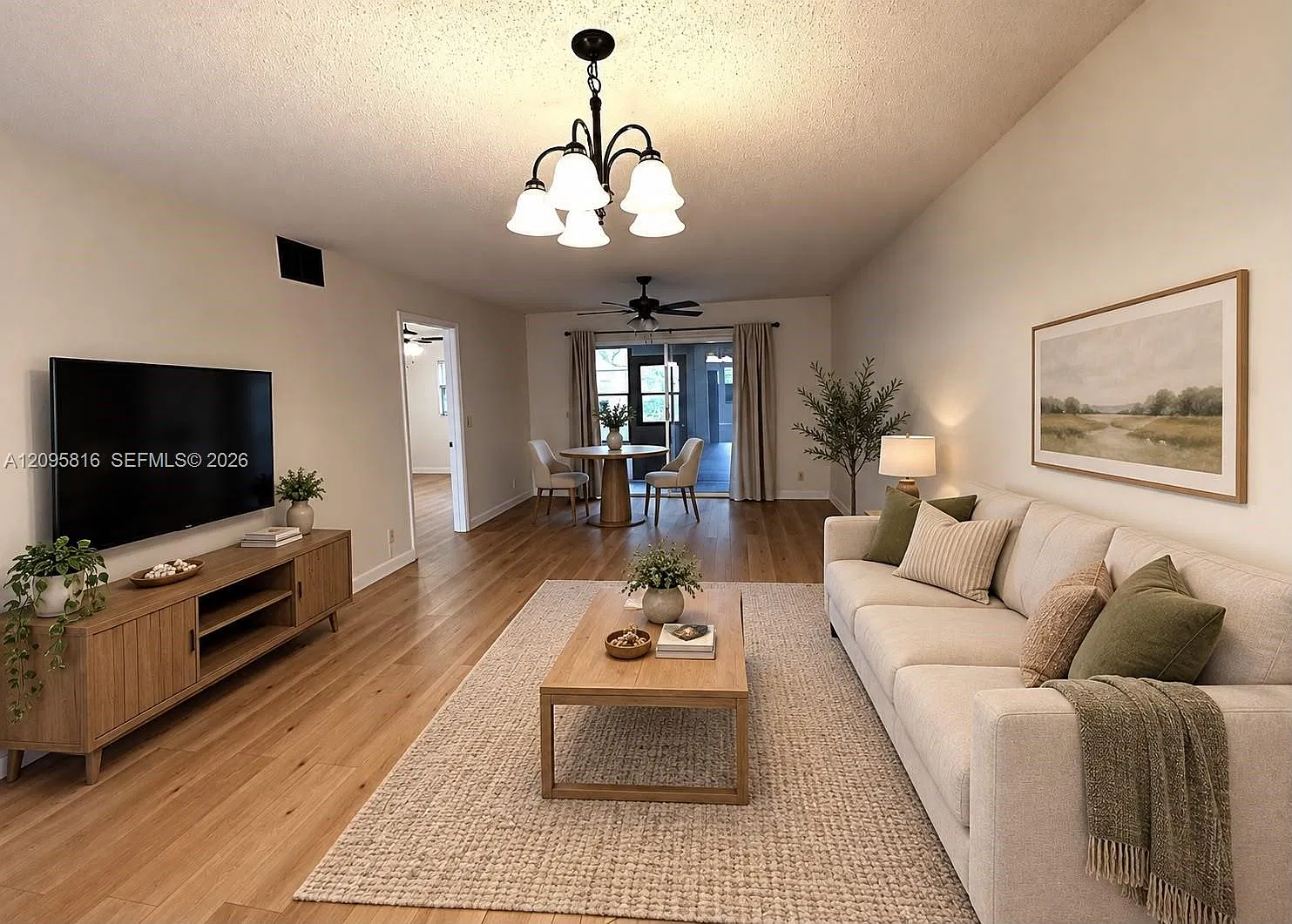 Cambridge At Century Vill — Photo 1