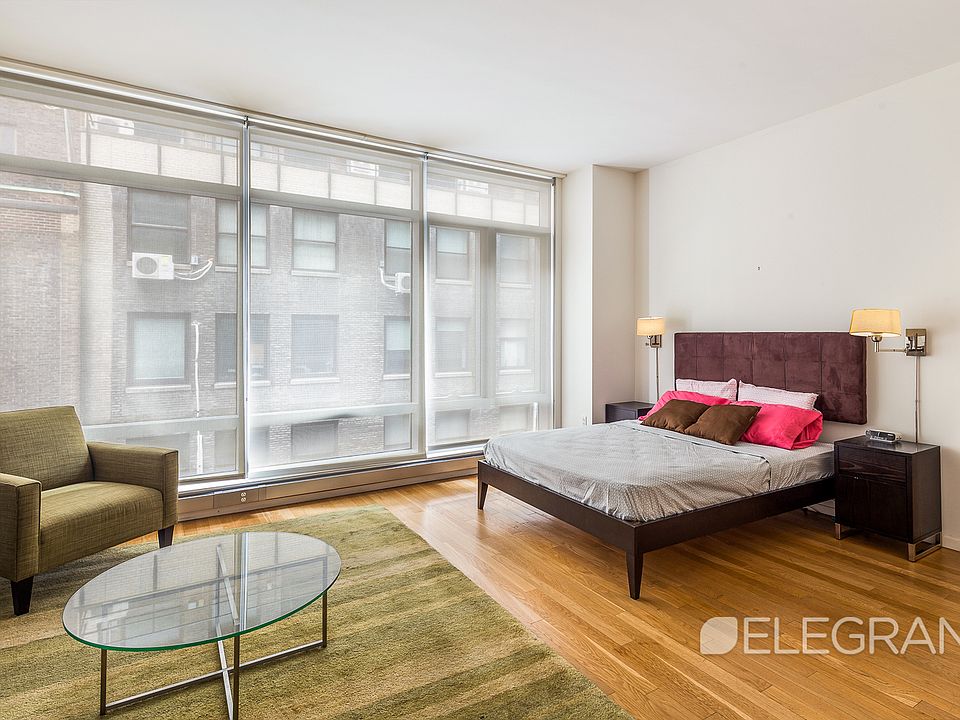 1st image of 18 W 48th St APT 6C