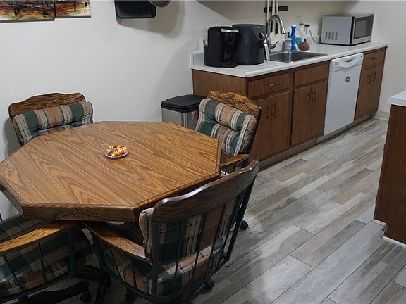 5th image of 16375 Heather Ln APT 302