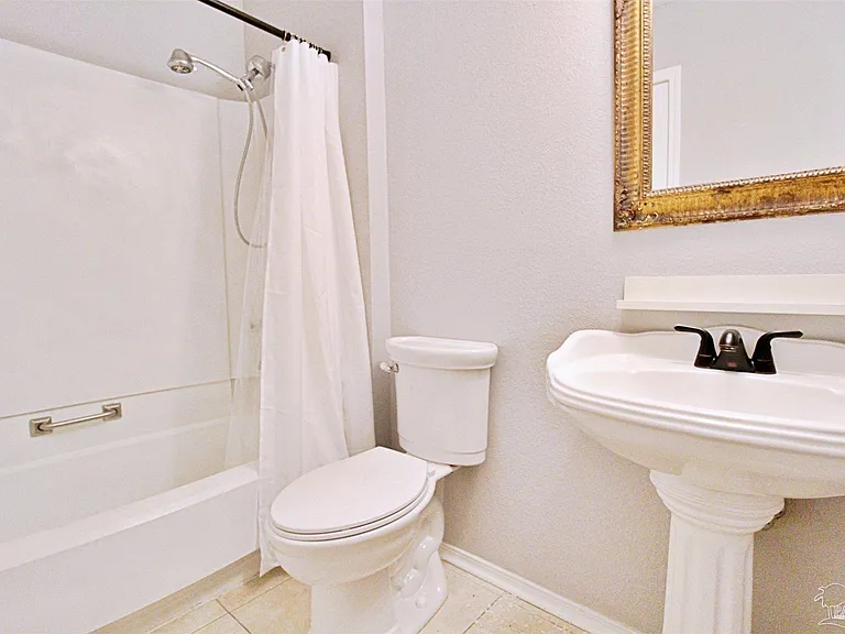 1455 Sanibel Ln — Photo 9