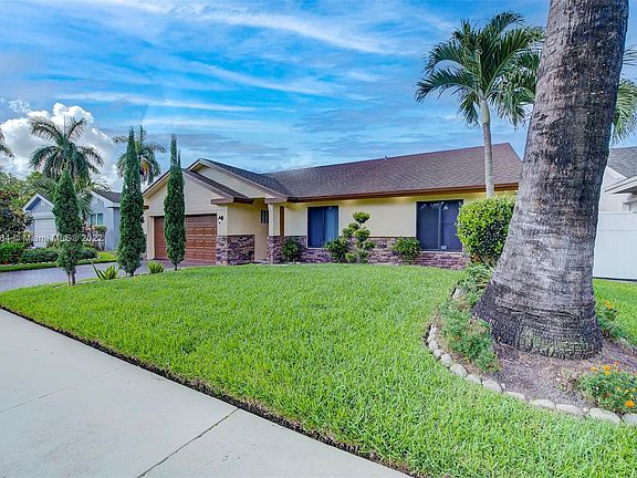 5th image of 8408 NW 34th Mnr