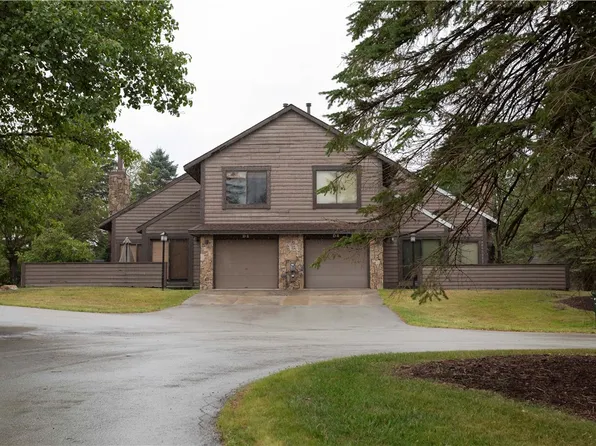 D 1 Sunridge Dr, Champion, PA 15622