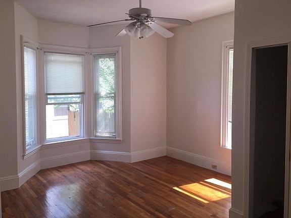 3rd image of 225 Arlington St #1