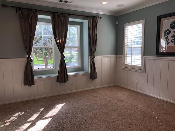 3rd image of 8628 Forest Park St