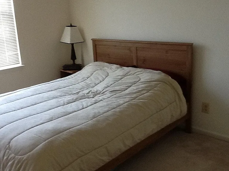 20283 Beechwood Ter #303 — Photo 6