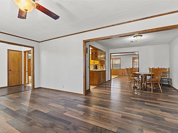 5th image of 103 Cardinal Cir