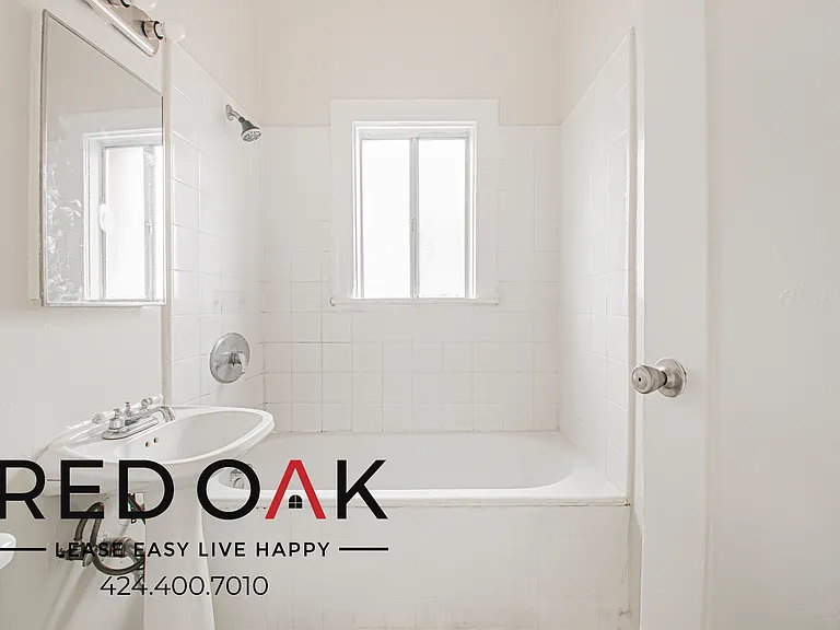 447 S Grand View St #307 — Photo 11