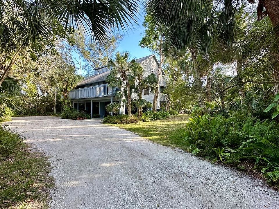 1st image of 356 Island Cir