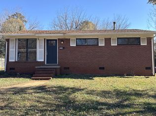 2533 Alleghany St, Charlotte, NC 28208