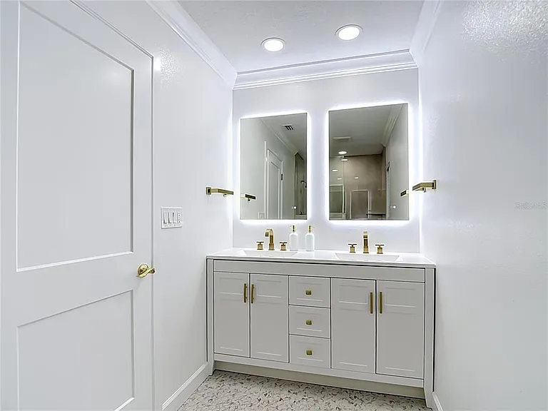 4536 Mitcher Rd — Photo 12