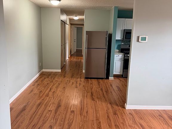 5th image of 11910 Tarragon Rd APT L