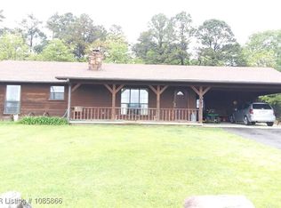 922 S Pine St, Hartford, AR 72938