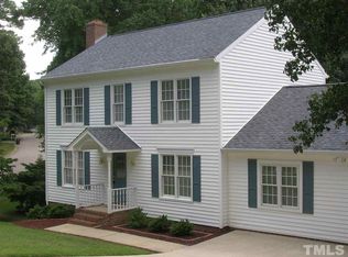 324 Rosehaven Dr, Raleigh, NC 27609