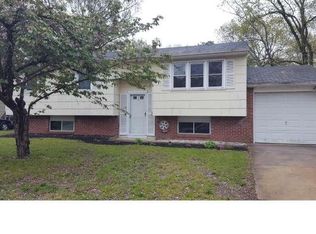 61 Estates Rd, Pine Hill, NJ 08021