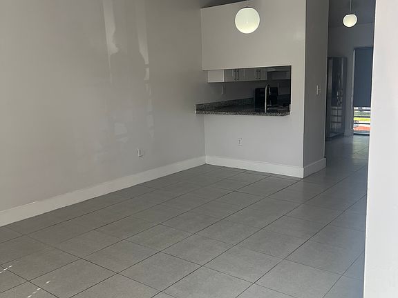 3rd image of 15400 SW 74th Circle Ct APT 204