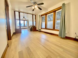 1722 W 33rd St #1F, Chicago, IL 60608