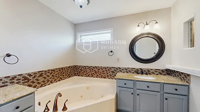 5039 Wolfchase Farms Pkwy — Photo 21