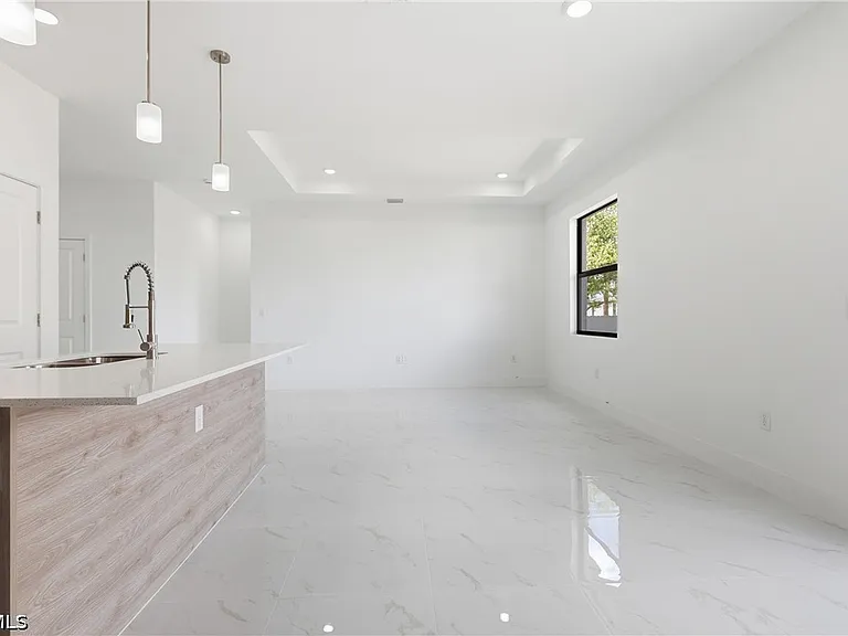 1253 Argosy Rd — Photo 9