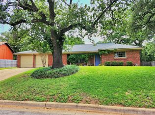 7254 Madeira Dr, Fort Worth, TX 76112