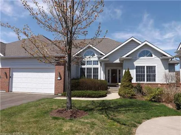 47 Jillian Cir, West Hartford, CT 06107