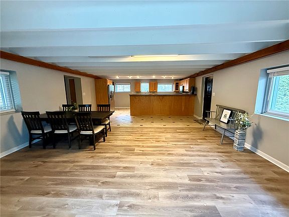3rd image of 1200 Loran Pointe Cir