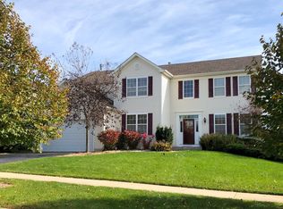 2330 Bluewater Dr, Wauconda, IL 60084