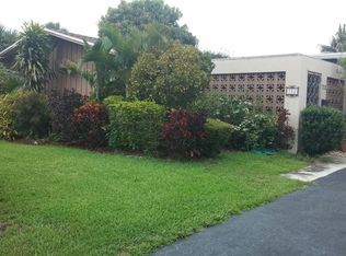 712 Buoy Rd, North Palm Beach, FL 33408