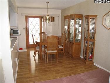 5th image of 6069 Sunset Dr