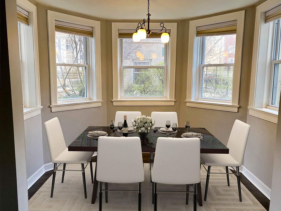 2nd image of 861 W Cornelia Ave #G
