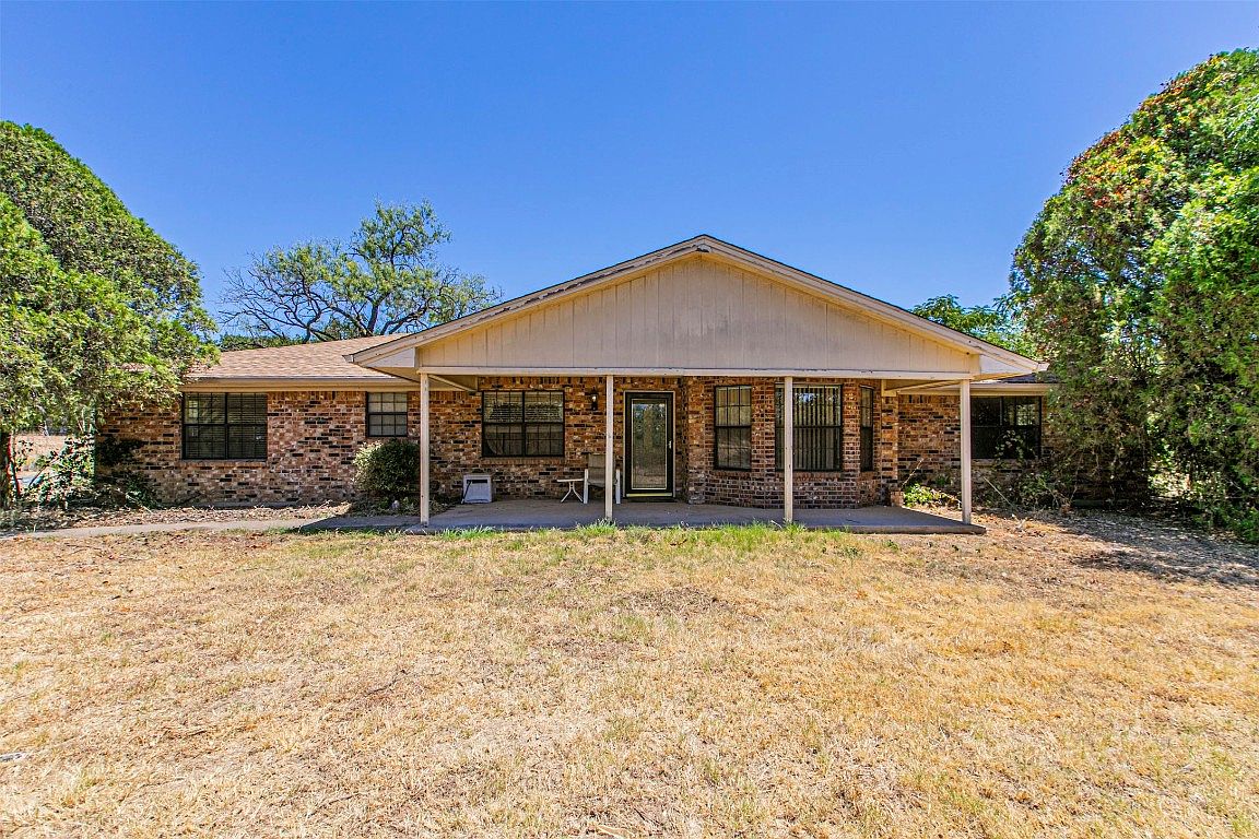4924 Tanglewood Dr, Burleson, TX 76028 Zillow