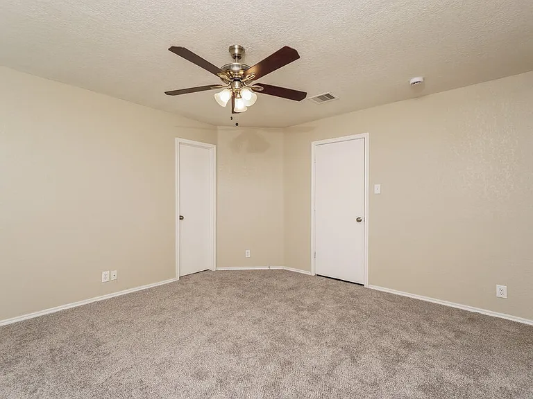 6647 Arbor Farm — Photo 10