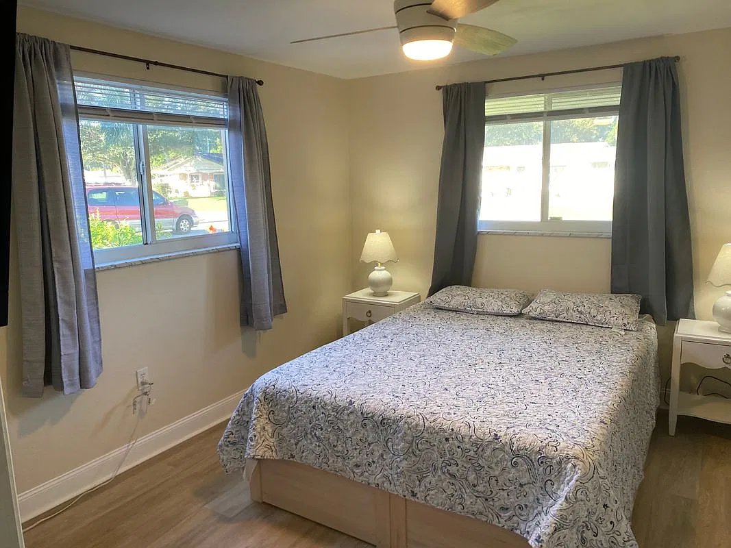 1 bed, 1.0 bath, 110 sqft, $900 — Photo 4