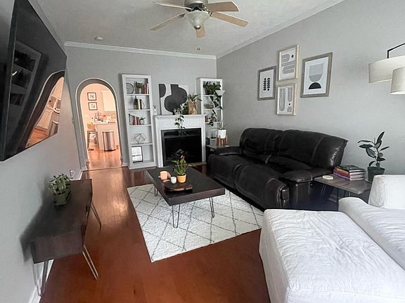 2nd image of 746 Spence Enclave Ln