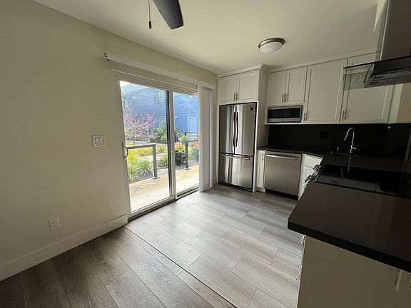 3rd image of 1654-1662 Hollenbeck Ave #1662-01