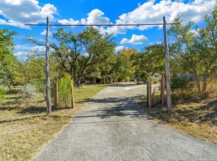 91 Sun Valley Dr, Spring Branch, TX 78070