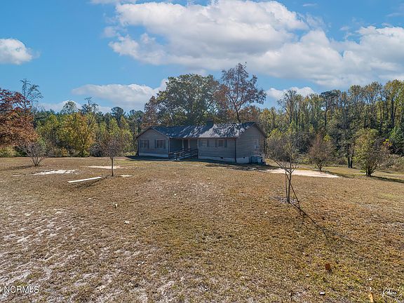 4th image of 131 Brookwood Lane