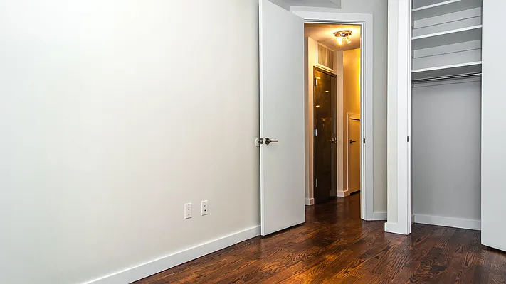 Rented by Nooklyn NYC LLC | media 40