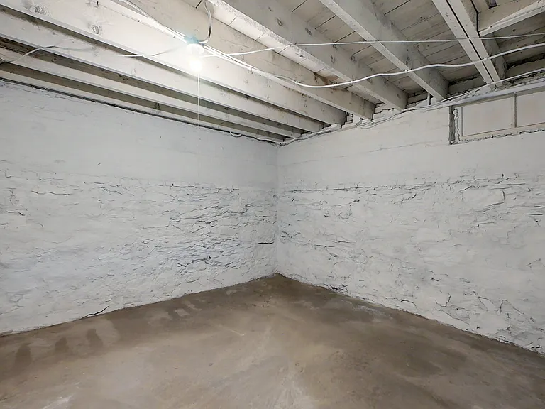 41 Almy St #1 — Photo 27