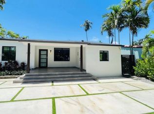 2250 SW 23rd St #1, Miami, FL 33145
