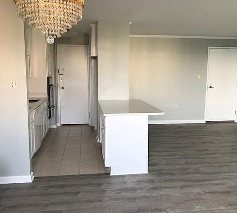 4th image of 10500 Rockville Pike Unit 1020