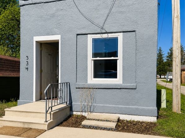 334 Center St
