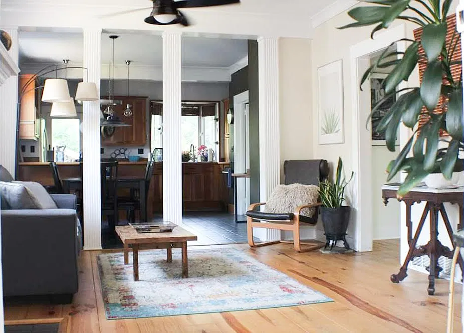 2 bed, 1906 sqft, $3,600 — Photo 1