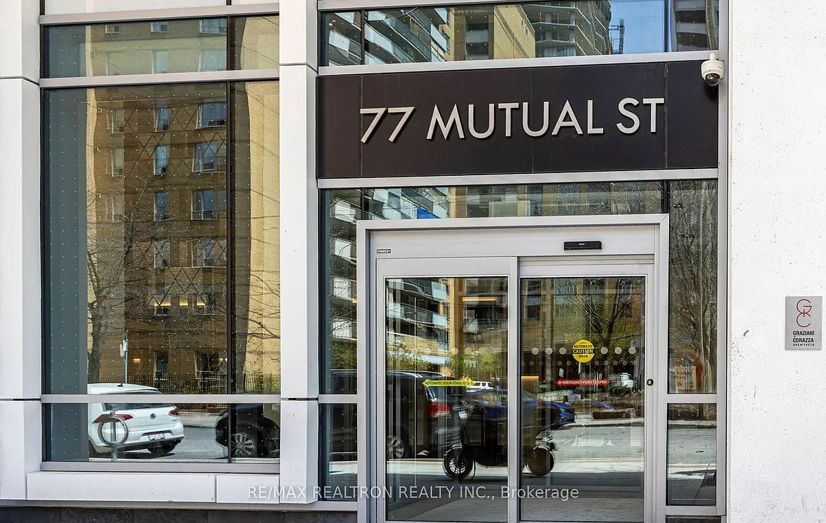 Building Photo - 77 Mutual St #3506
