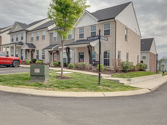 3rd image of 247 Mansfield Dr