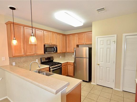 2nd image of 16100 Great Oaks Dr #1903