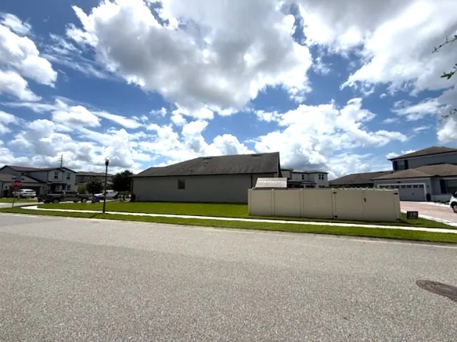 1165 Hilltop Pl — Photo 31
