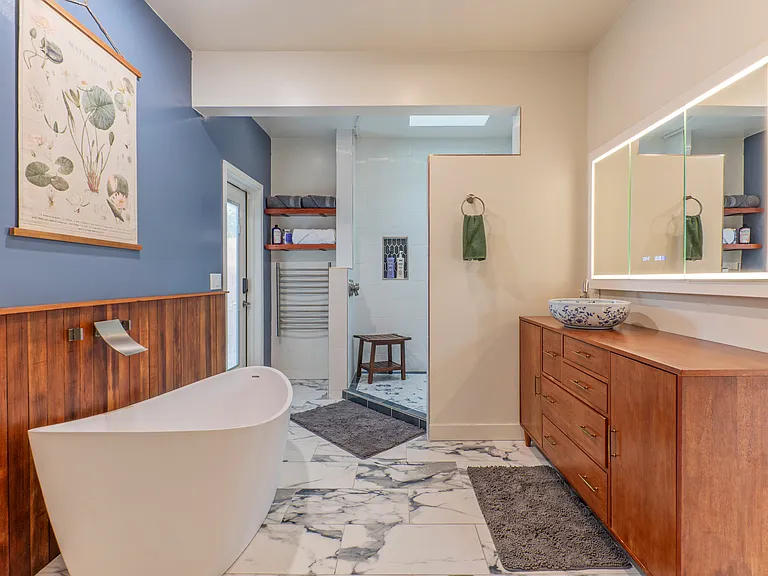 1801 N Dayton St — Photo 16