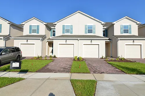 1180 Lakeshore Breeze Pl Photo 1