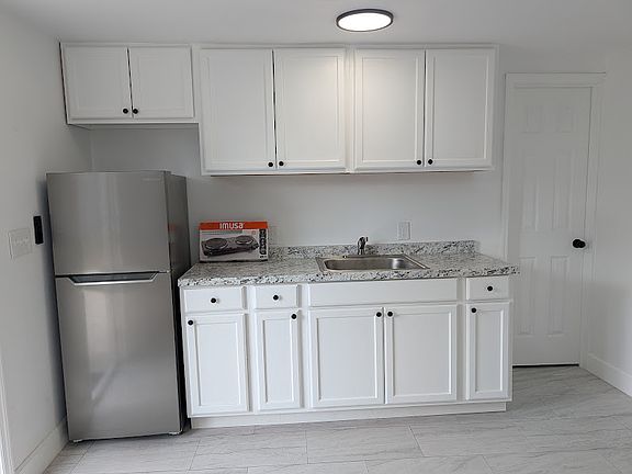 2nd image of 1909 E 99th Ave #C